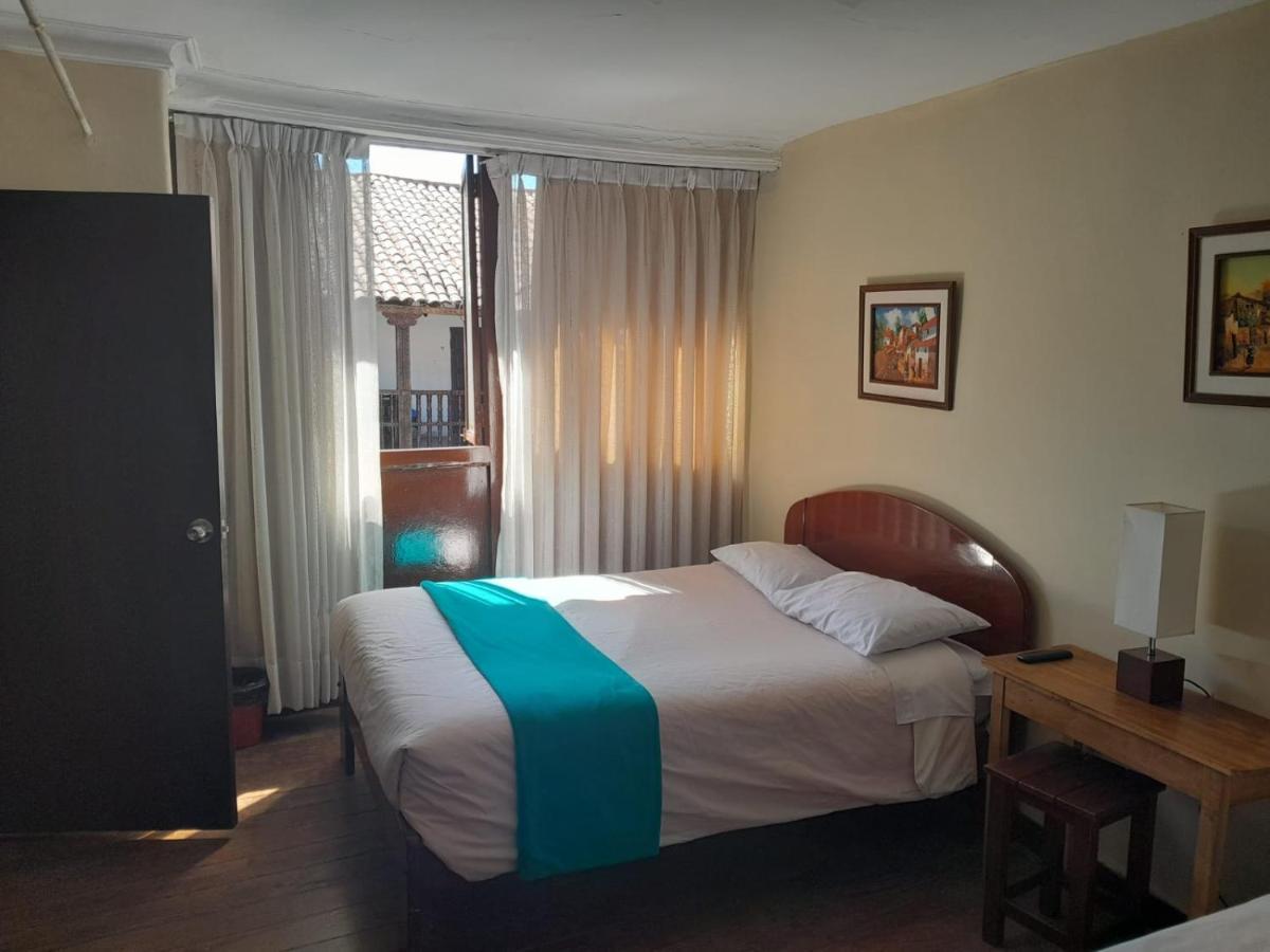 Puma Walker 1 Bed & Breakfast Cusco Bagian luar foto