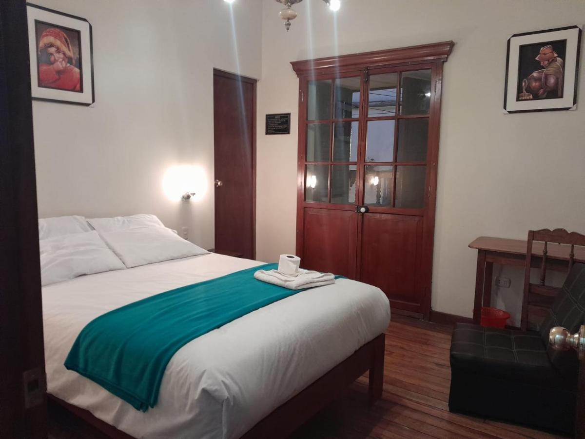 Puma Walker 1 Bed & Breakfast Cusco Bagian luar foto