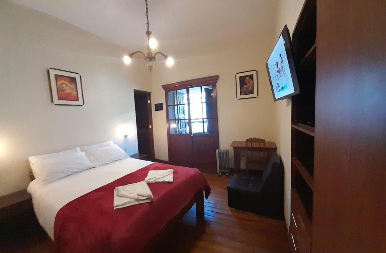 Puma Walker 1 Bed & Breakfast Cusco Bagian luar foto