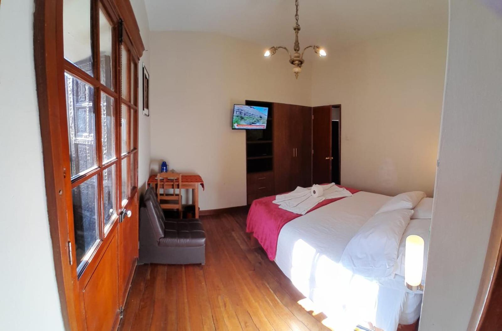 Puma Walker 1 Bed & Breakfast Cusco Bagian luar foto